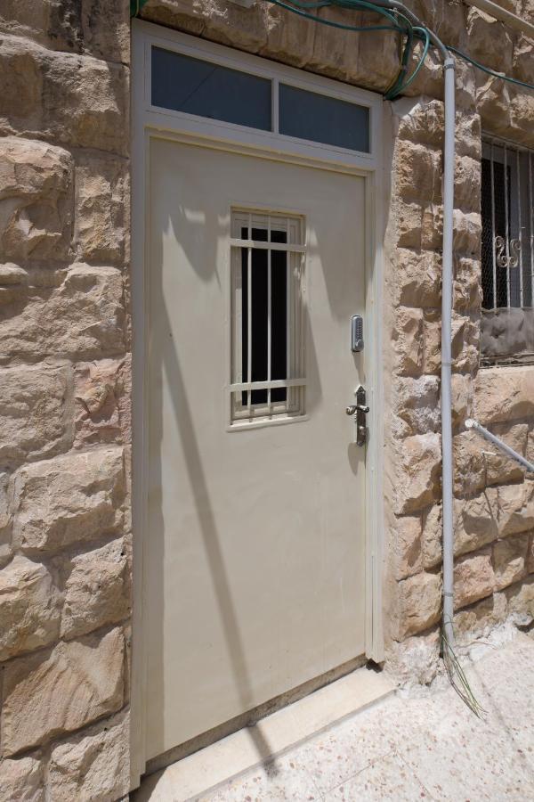 Aju Hamadregot 31 Suites Jerusalem Exterior photo